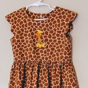 🦃 3/$30!🦒Girls Giraffe dress!🦒 Fits 2T/3T